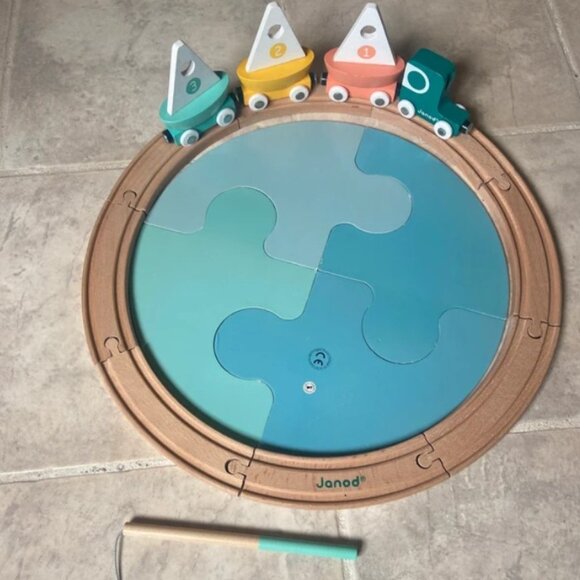 Toy Vintage Janod Montessori France Kids Wood Circuit Boats Train Excellent Cond - Picture 1 of 2